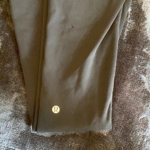 🍋lululemon reversible leggings! Size 6